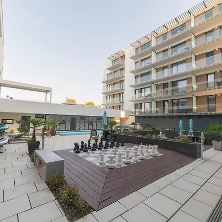 Sunset 311 Apartment